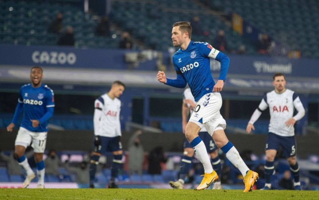 這對球隊戰 這對球隊戰