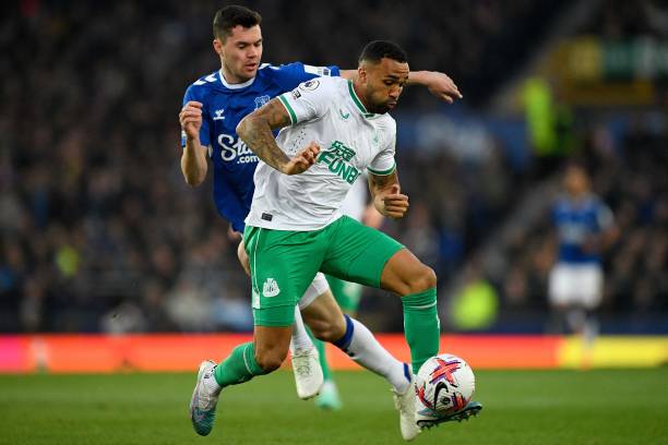 而能夠在此 而能夠在此