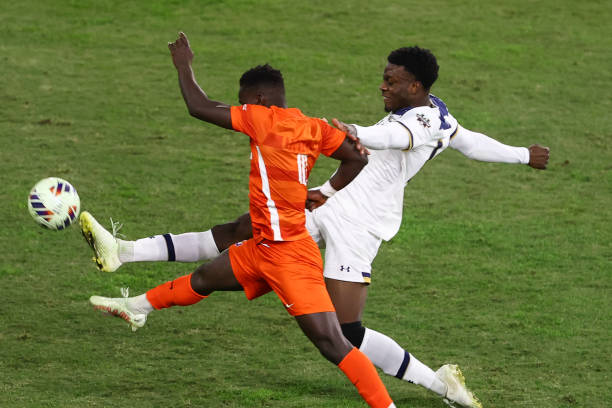 打回原形 打回原形